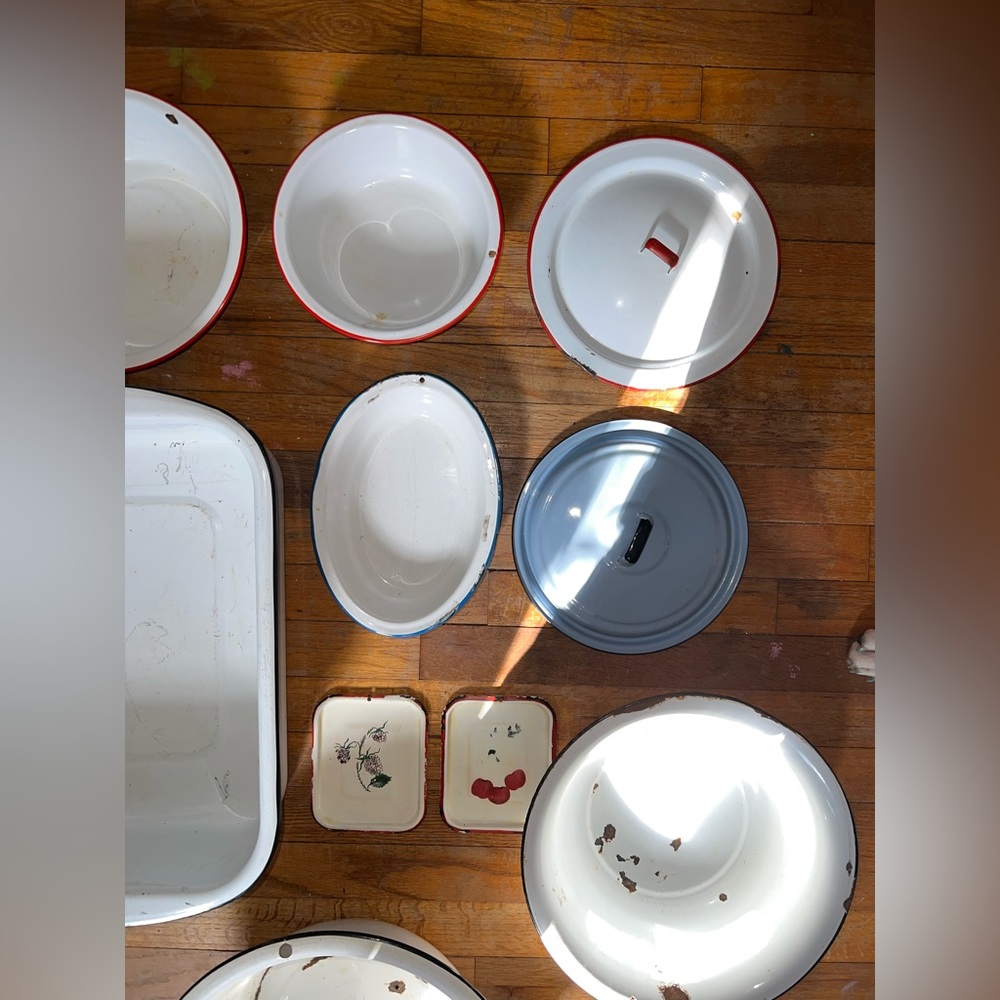Large Enamel Lot